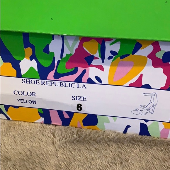 Yellow women Heels - Picture 2 of 5